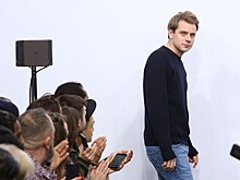Джонатан Андерсон анонсировал коллаборацию с Converse