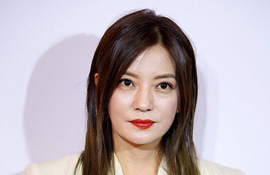 Богатейшую актрису Китая «удалили» из интернета