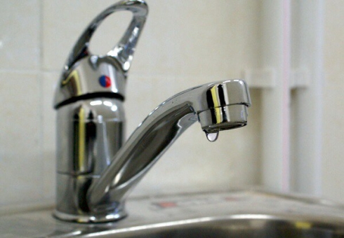 Без питьевой воды остались 11 домов Саратова