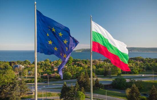 Министры финансов зоны евро утвердили прием Болгарии с 1 января 2026 года