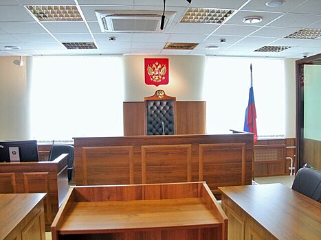 "Коммерсант": в Москве начался суд по делу о коррупции генерала ФТС Мурышова