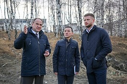 Евгений Стекачев поддержал инициативу по благоустройству рощи в Университетском