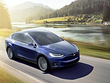 Tesla будет хранить в «облаке» информацию о водительских настройках