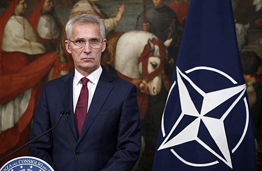 Глава НАТО предложил Южной Корее начать помогать Украине