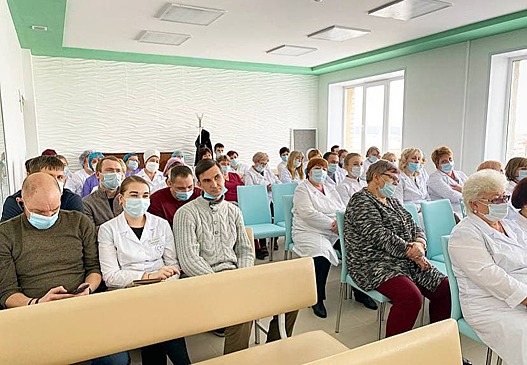 Комиссия не выявила явных нарушений в Верхнеуральской районной больнице, главврач остается тот же