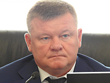 Исаев объявил очередной раунд борьбы с ларьками на площади Кирова