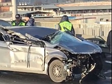 Очевидцы — о ДТП с трактором на Моспроспекте: Водитель Mazda спешил и часто перестраивался