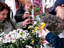 Спрос на букеты перед Днем учителя вырос почти в четыре раза