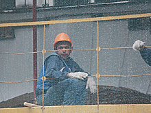 Россия в 2021 году готова принять 101,8 тыс. трудовых мигрантов из визовых стран