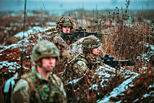 The Independent: Минобороны Британии запретило военным самовольно ехать на Украину