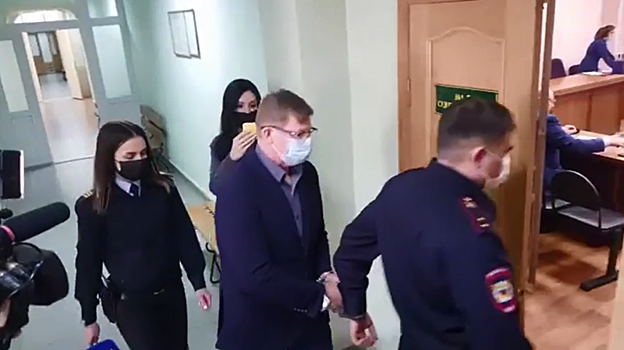 Суд оставил экс-главу Циолковского Сергея Левицкого под стражей ещё на месяц