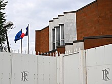 Во Франции пригрозили свергнуть правительство