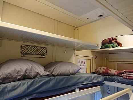 Пьяный пассажир из Забайкалья угрожал начальнику поезда ножом