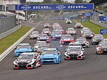 Нестор Жиролами победил в первой гонке WTCR на Хунгароринге