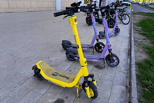 В российском городе запретили движение самокатов по ряду улиц