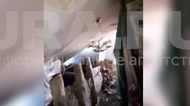 В российском городе в 62-летнем доме рухнул потолок