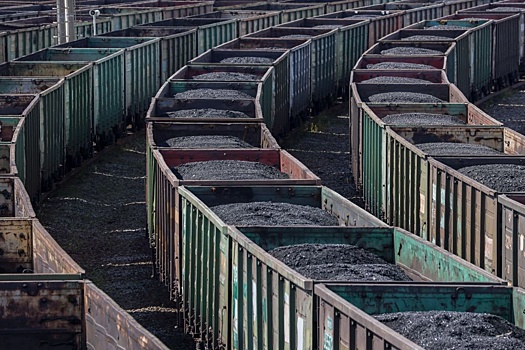 Растущий экспорт угля может привести к перебоям поставок топлива на АЗС