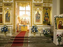 Почему у католиков алтарь открытый, а у православных-закрытый