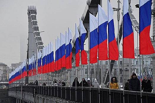 Россиянам напомнили о шестидневной рабочей неделе в 2025 году