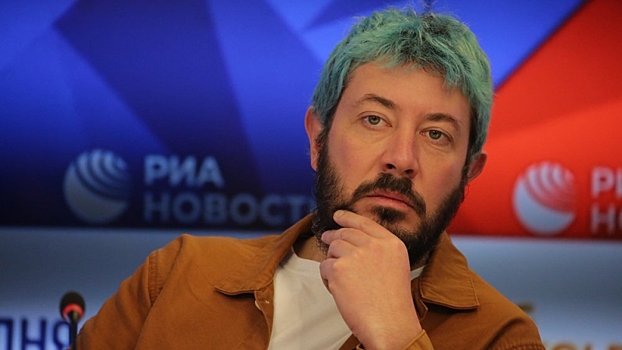 Артемий Лебедев раскритиковал манеру письма Собчак в Instagram