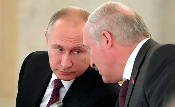 Путин и Лукашенко договорились о развертывании группировки войск