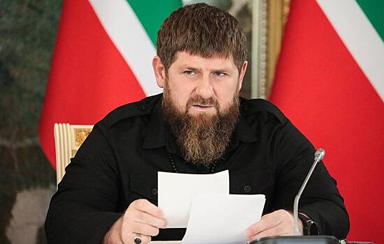 Кадыров сообщил об отправке еще одной группы добровольцев на Донбасс