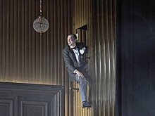 В РАМТе представили спектакль-головоломку "Игра интересов"