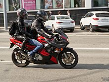 Зауральская бабушка подарила 16-летнему внуку без прав мотоцикл