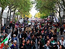 МВД Франции оценило число участников митингов в 100 тысяч человек