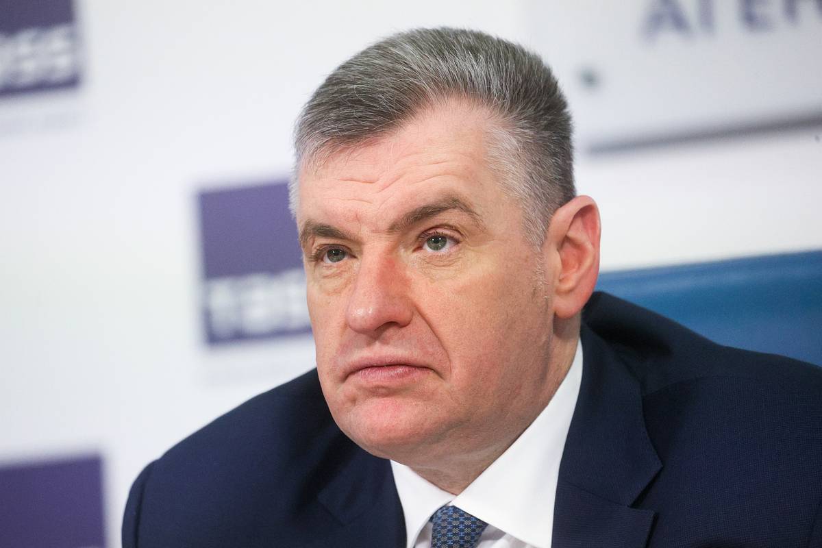 Слуцкий ответил на слова Макрона о поставленной на карту Украины безопасности Европы