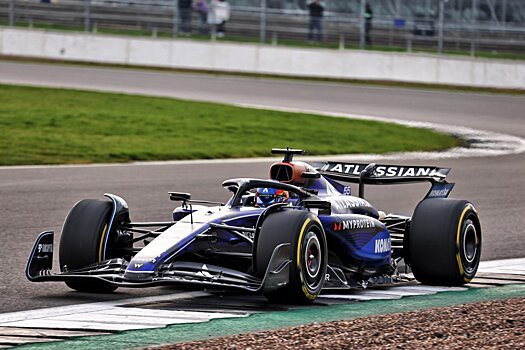 Сайнс и Албон провели обкатку нового болида Williams