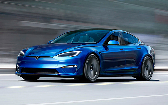 Tesla намерена сократить расходы вдвое ради запуска доступного электромобиля