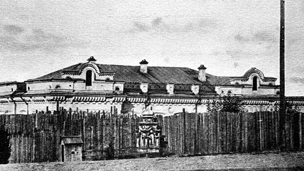 «Уничтожить место преступления»: какой приказ Андропова выполнил Ельцин