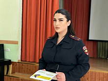 Полицейские  Владикавказа рассказали школьникам о том, как обезопасить себя от мошенников