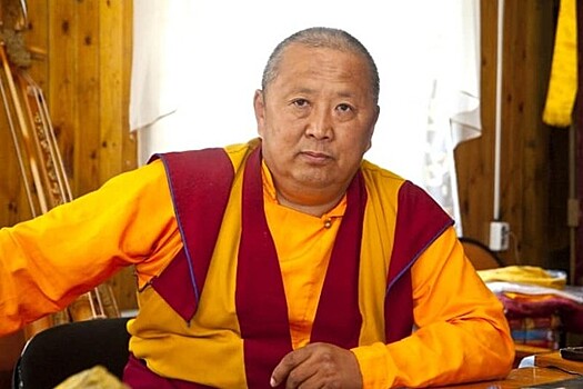 Дид Хамбо лама Очиров призвал главу Бурятии выучить бурятский язык