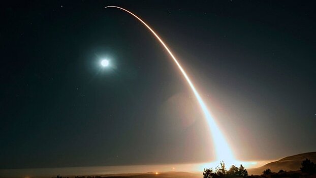 Япония и Южная Корея созвали советы безопасности из-за пуска ракеты КНДР