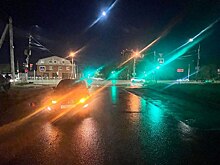 В Новосибирске автомобиль сбил 16-летнего подростка на пешеходном переходе