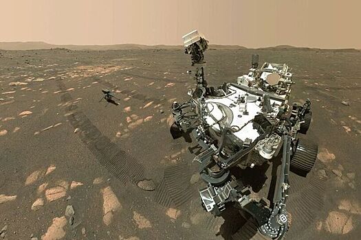 “Ему там не место”: ученые НАСА озадачены обнаружением на Марсе странного камня