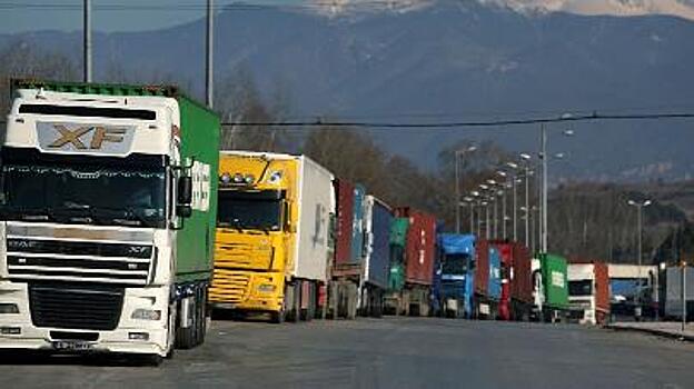 Баку, Нур-Султан и Анкара обсудили развитие транспортных коридоров между Европой и Азией