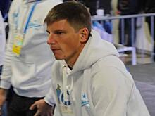 Не оставил ничего: Андрей Аршавин забрал автомобиль и летнюю резину из гаража бывшей жены