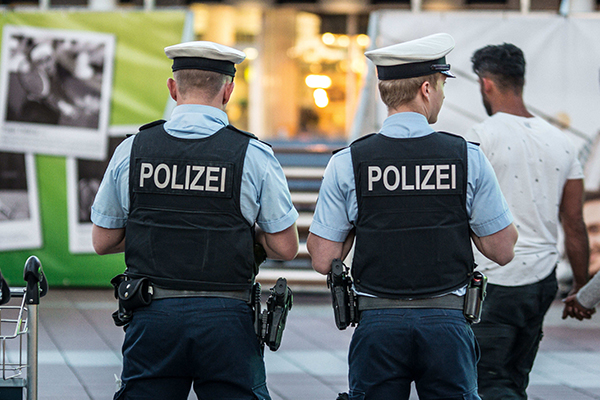 Напавший на училище в КНР убил 8 и ранил 17 человек