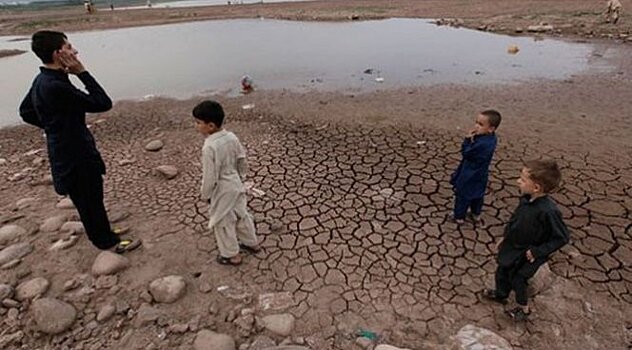 Население Пакистана может сократиться втрое из-за ядовитой воды