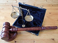 Двух офицеров ФСБ обвинили в создании банды для совершения разбоев