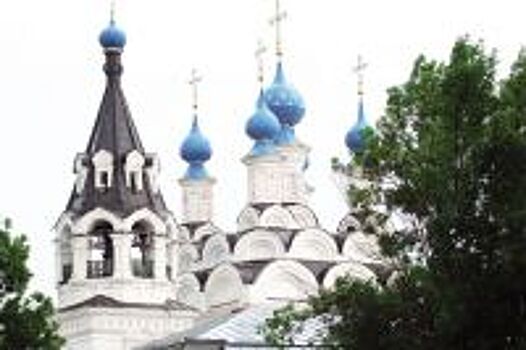 В храм Архангела Михаила во Владимире привезли частицу пояса Богородицы