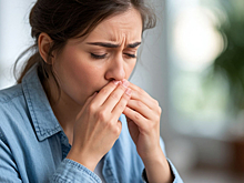 Вирусологи рассказали, как защититься от вируса, вызывающего кровавый кашель