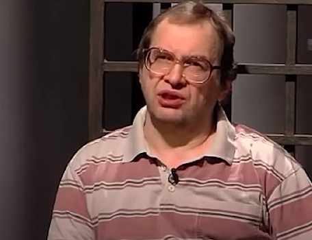 СМИ показали, как выглядит могила Сергея Мавроди