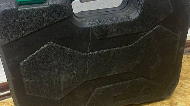 В Шахтах полицейские задержали мужчину, укравшего инструменты с предприятия