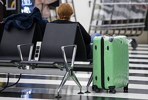 В аэропортах Москвы произошла массовая отмена и задержка рейсов