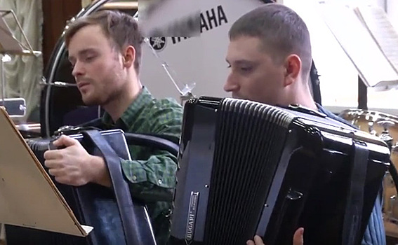 Баян отмечает 110-летний юбилей