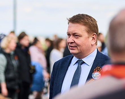 Владислав Егоров предложил отменить транспортный налог и принять закон о парковках